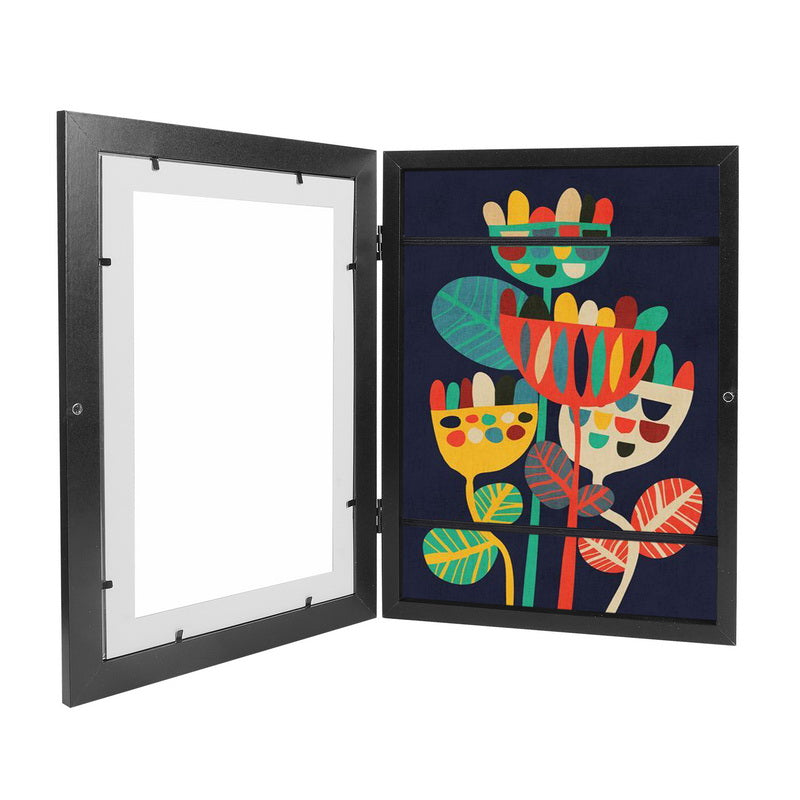 Moldura para expor os desenhos das crianças
