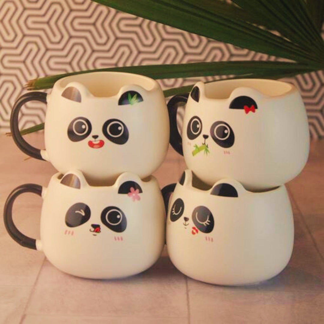 Caneca de Cerâmica Pandinha