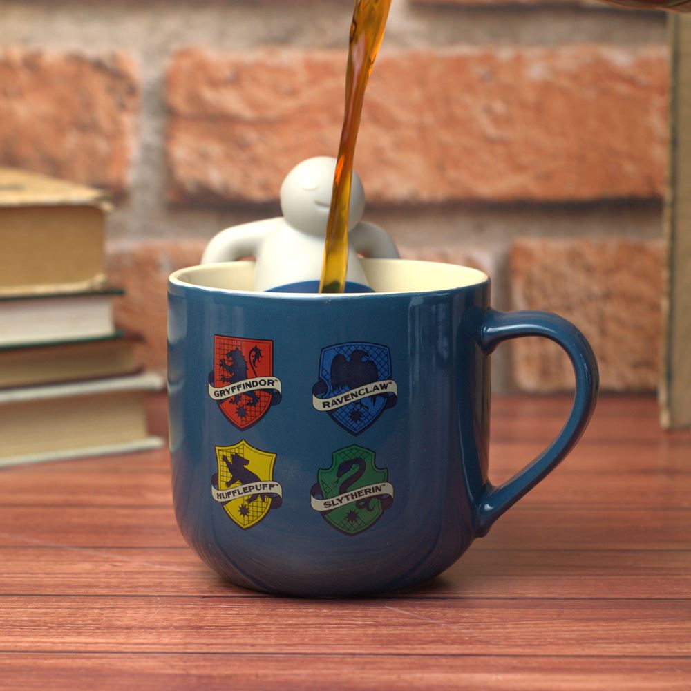 caneca com infusor de chá