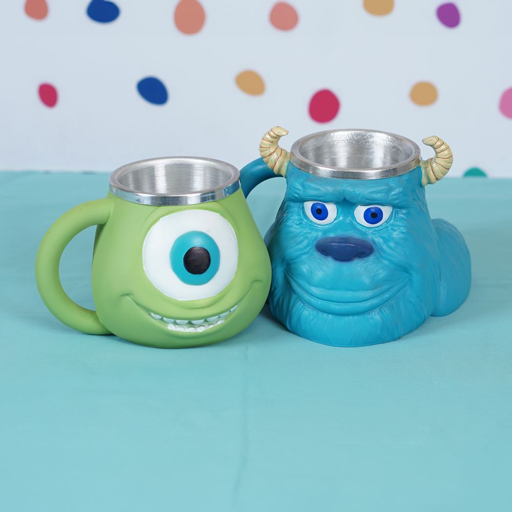 Canecas Mike Wazowski e Sullivan